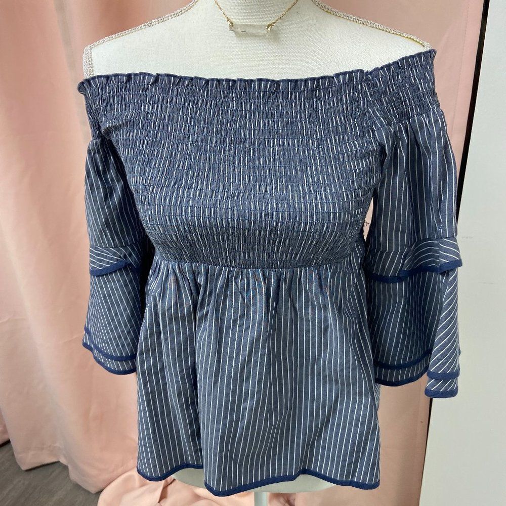 American Eagle Size Small